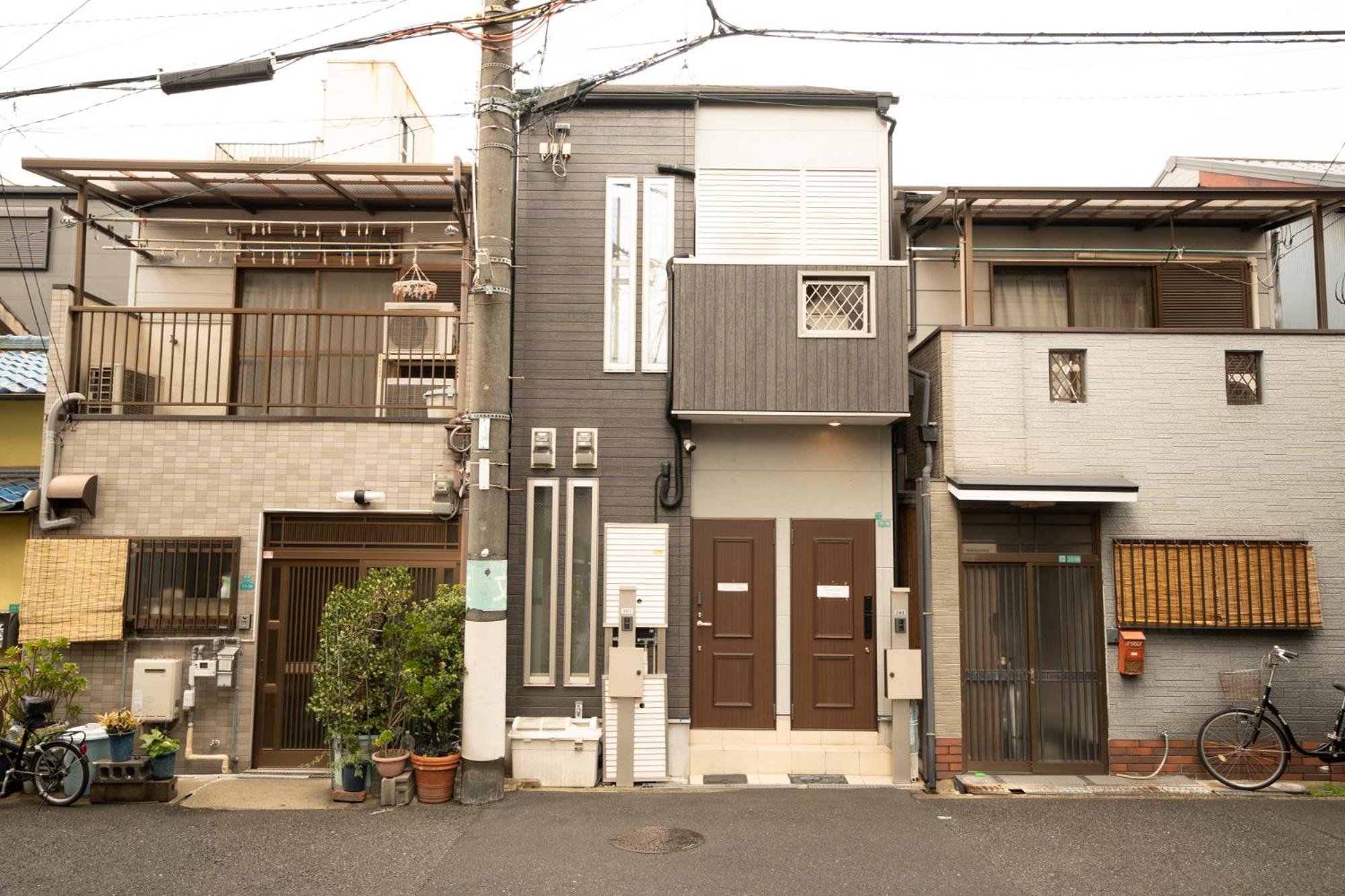 虹の宿101 Osaka Exterior foto